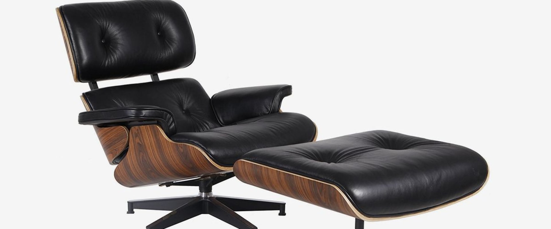 What Types of Chairs are Best for Lounging?
